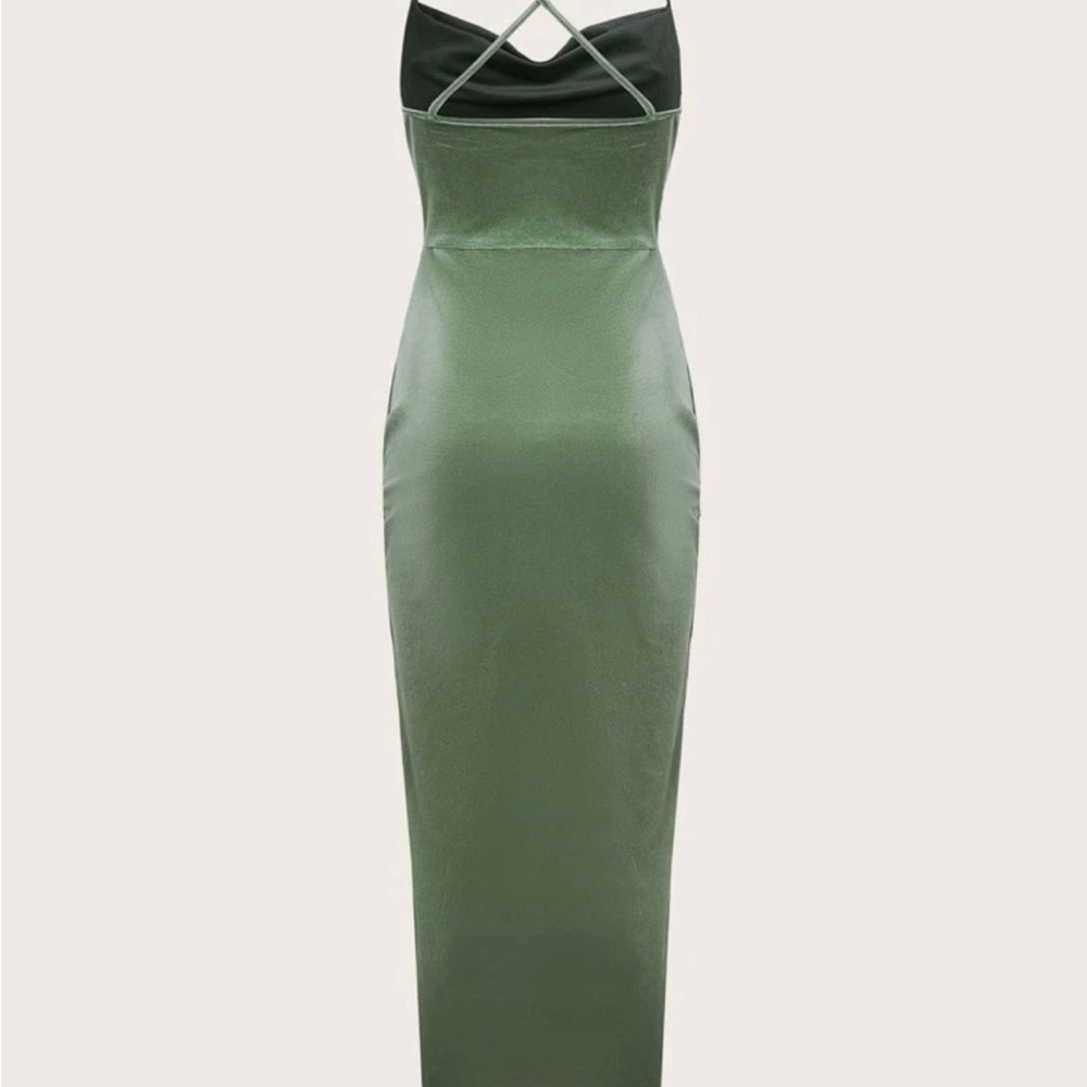 Ruched Velvet mint green dress Large (8/10)